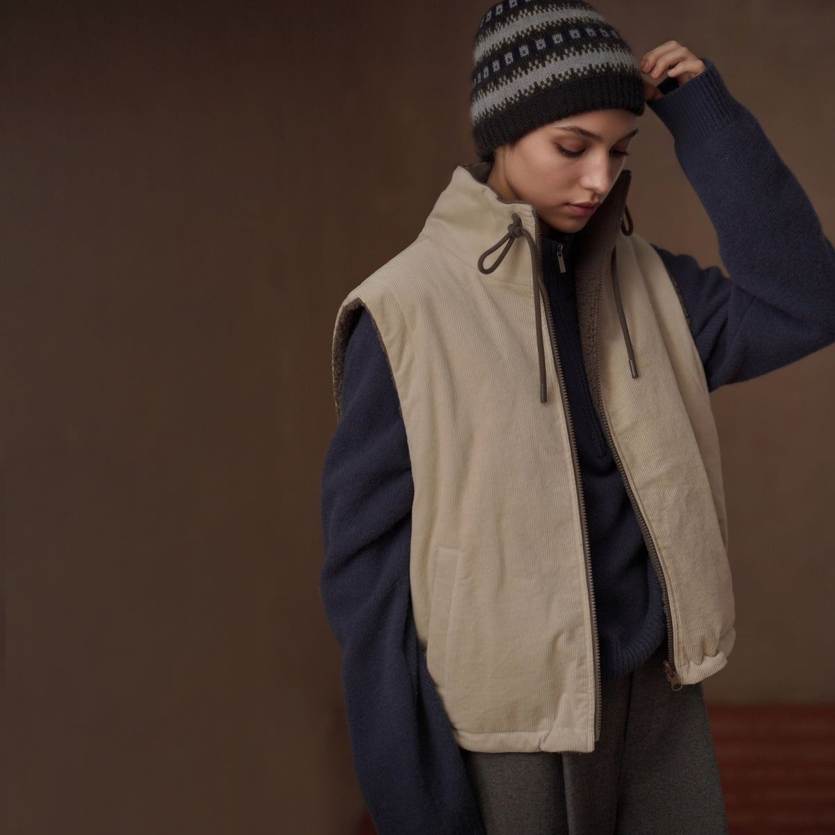 Reversible Corduroy & Sherpa Vest - by chocpi