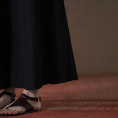 Cropped Wide-Leg Trousers - by chocpi